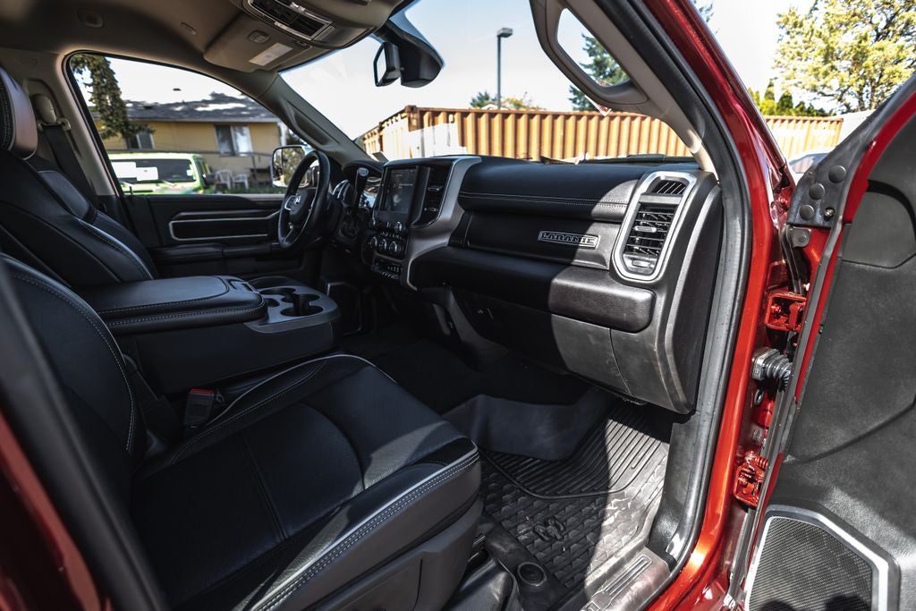 2022 RAM 2500 Laramie Crew Cab 4x4 6'4' Box