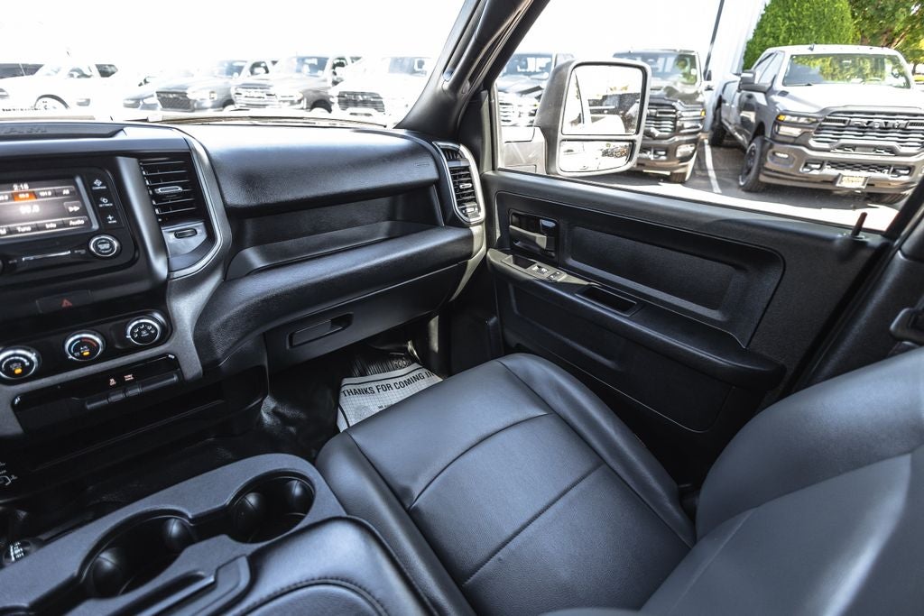 2023 RAM 2500 Tradesman Crew Cab 4x4 8' Box