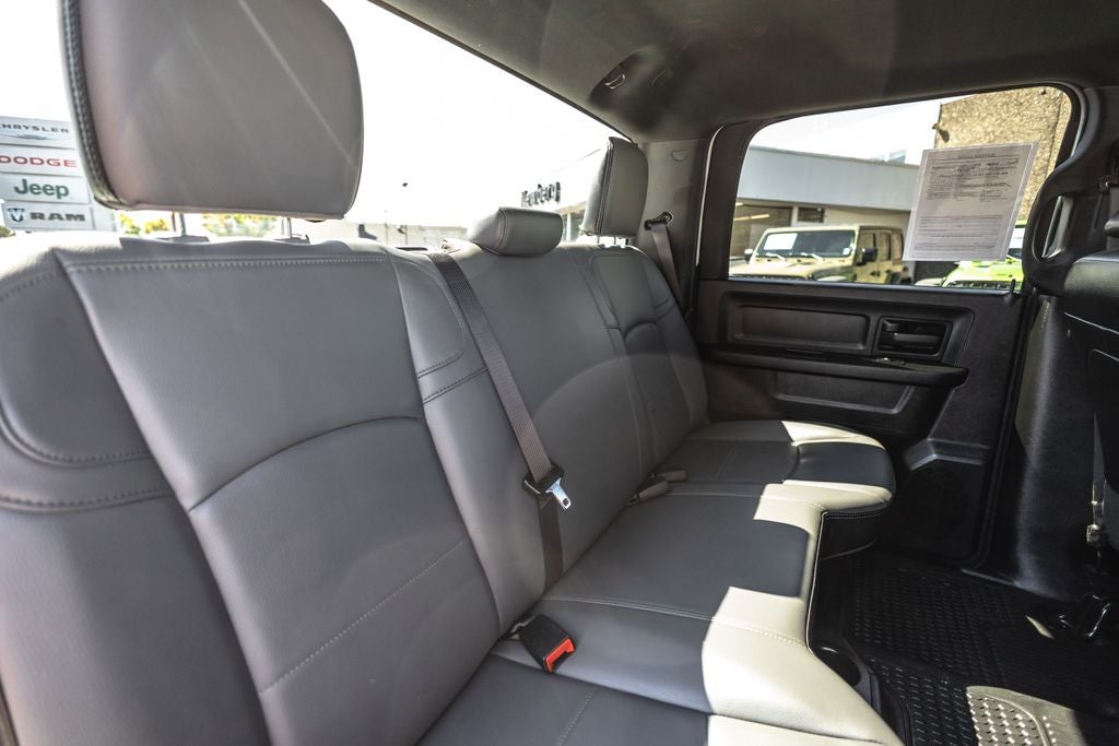 2023 RAM 2500 Tradesman Crew Cab 4x4 8' Box