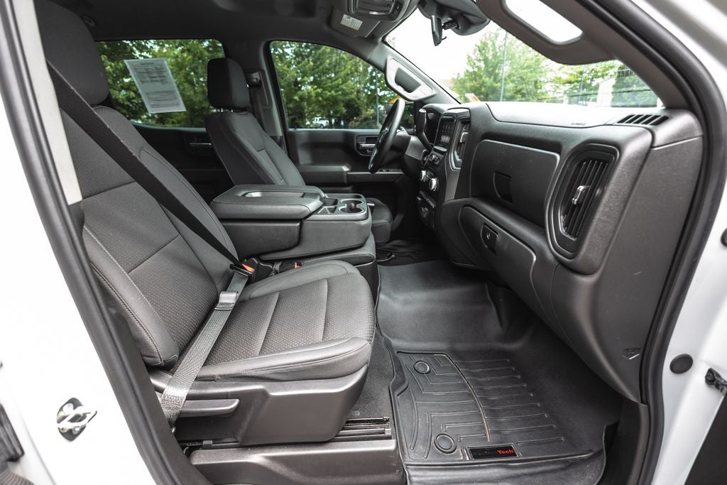 2024 GMC Sierra 1500 4WD Crew Cab Standard Box Pro
