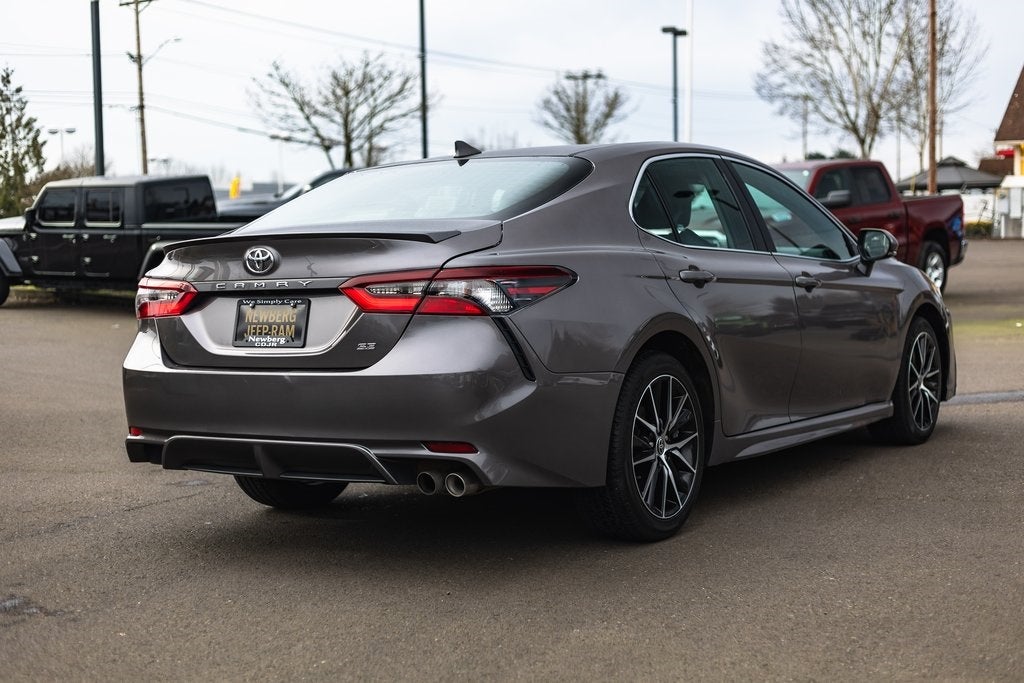 2024 Toyota Camry SE