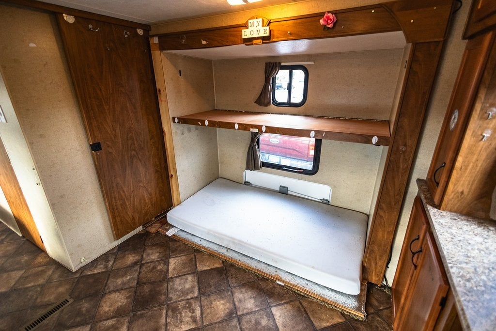 2014 Creek Side 31Kqbs 31KQBS