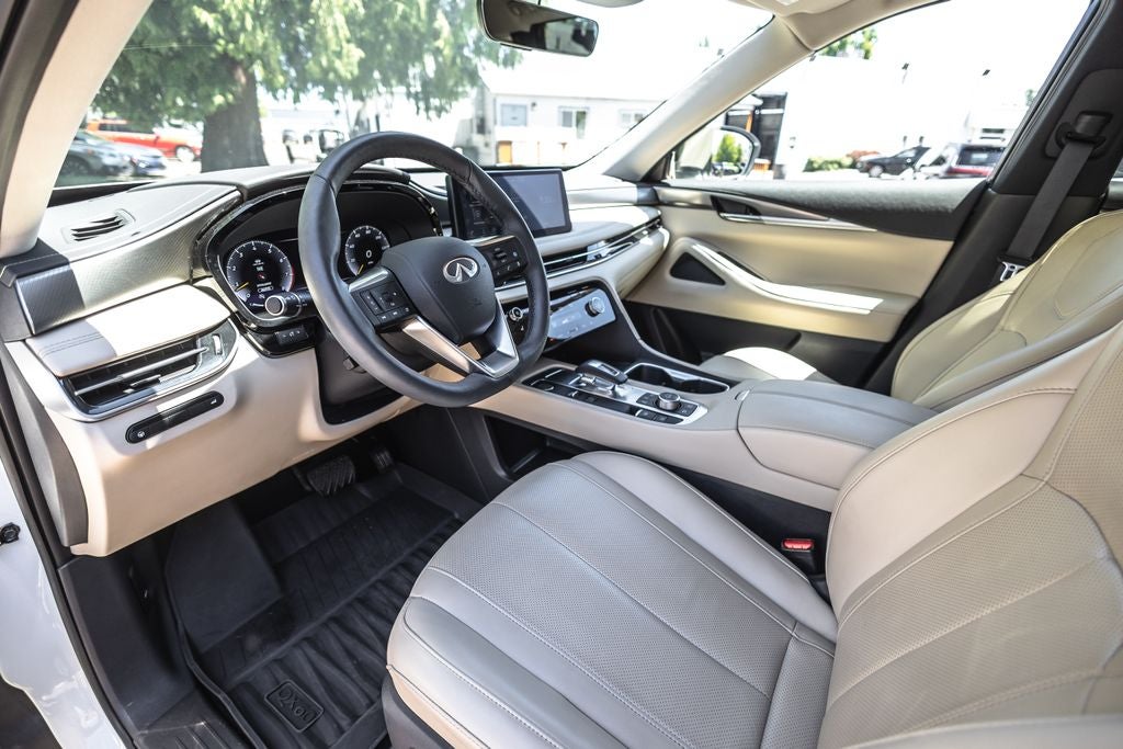2024 INFINITI QX60 LUXE AWD