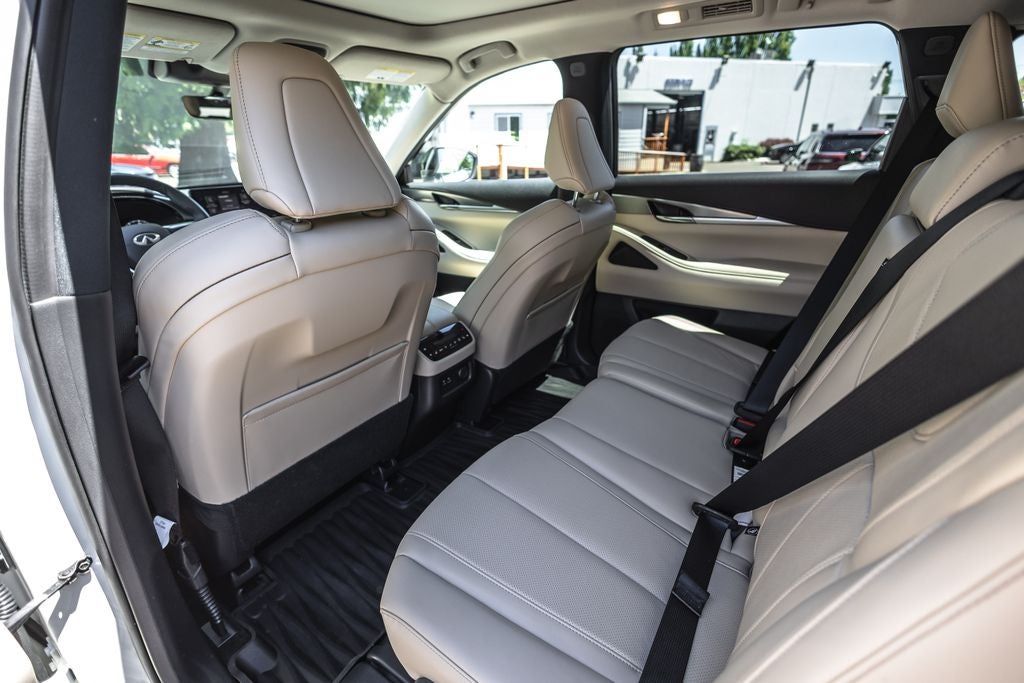 2024 INFINITI QX60 LUXE AWD