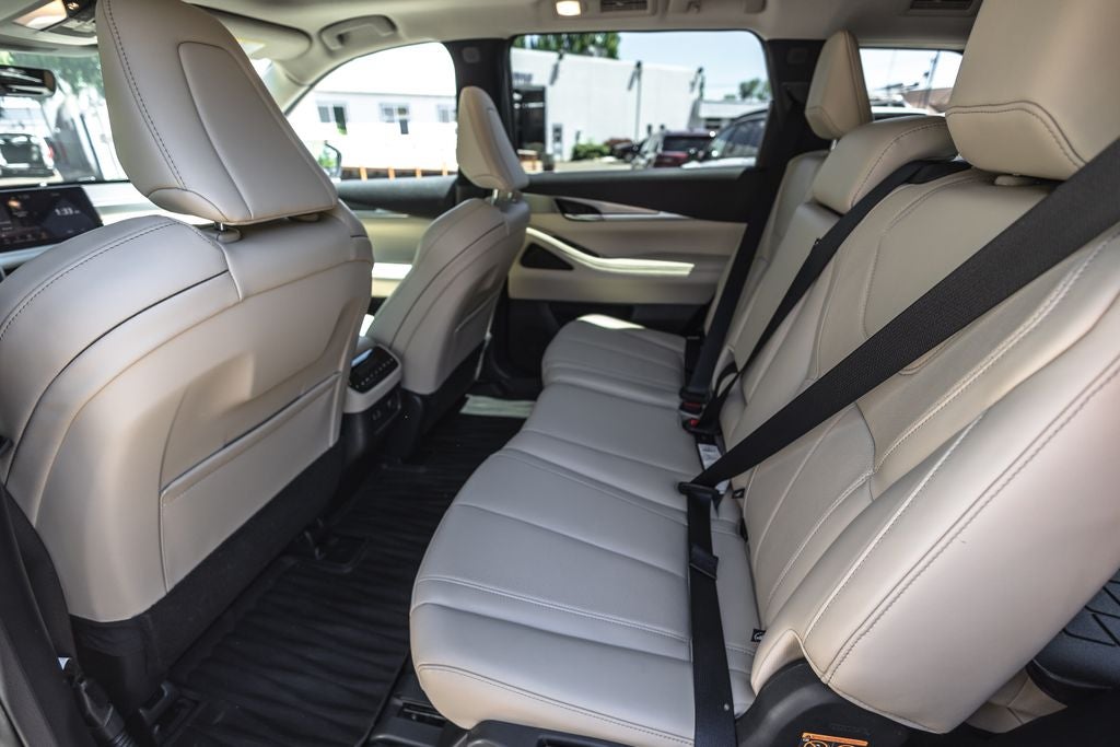 2024 INFINITI QX60 LUXE AWD