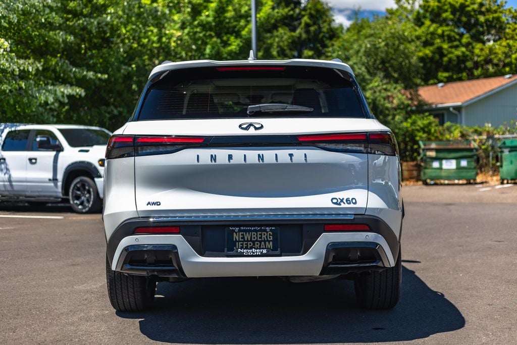 2024 INFINITI QX60 LUXE AWD