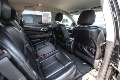 2019 Nissan Pathfinder SL