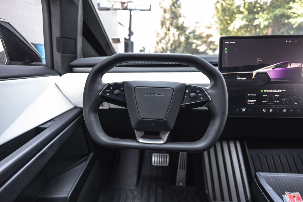 2024 Tesla Cybertruck Cyberbeast