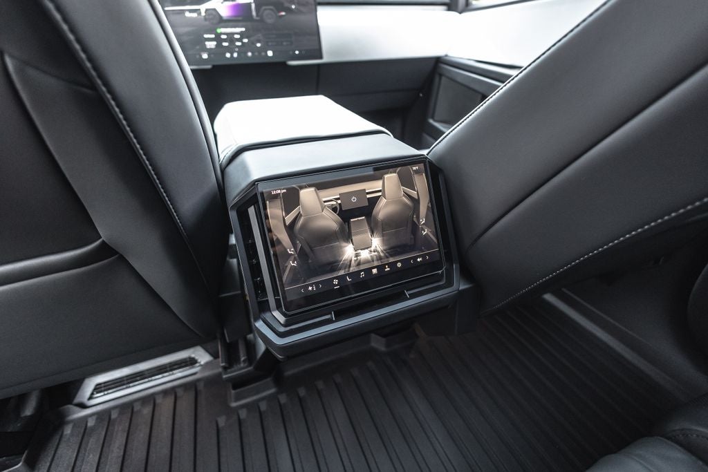 2024 Tesla Cybertruck Cyberbeast