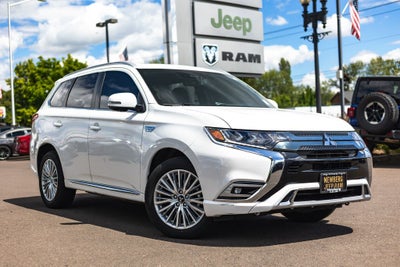 2019 Mitsubishi Outlander PHEV GT