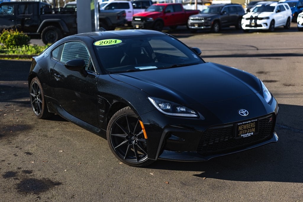 2024 Toyota GR86 Premium