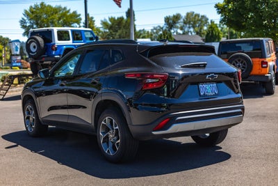 2024 Chevrolet Trax FWD LT
