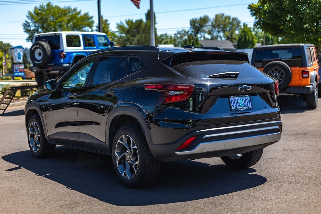 2024 Chevrolet Trax FWD LT