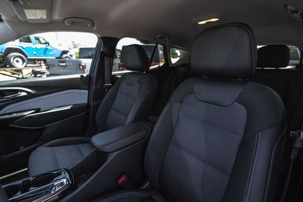 2024 Chevrolet Trax FWD LT