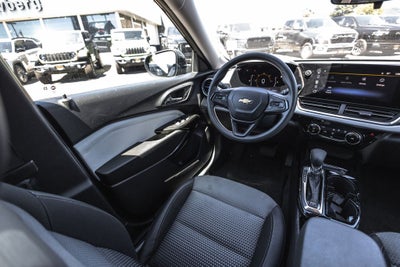 2024 Chevrolet Trax FWD LT