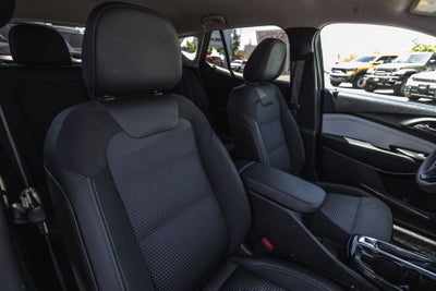 2024 Chevrolet Trax FWD LT