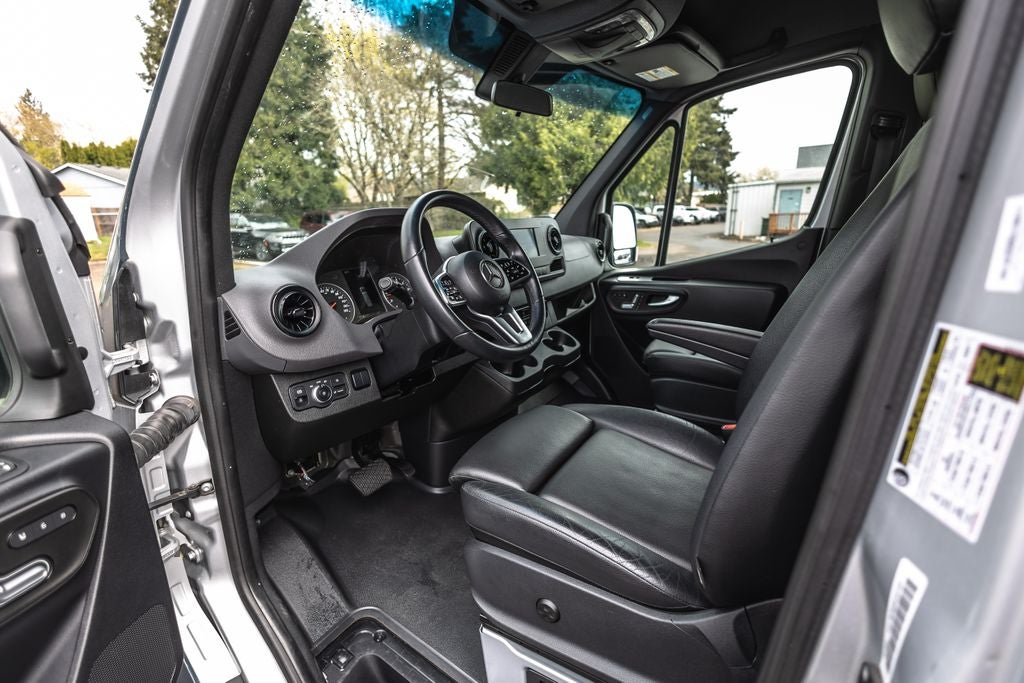 2019 Mercedes-Benz Sprinter 2500 High Roof I4