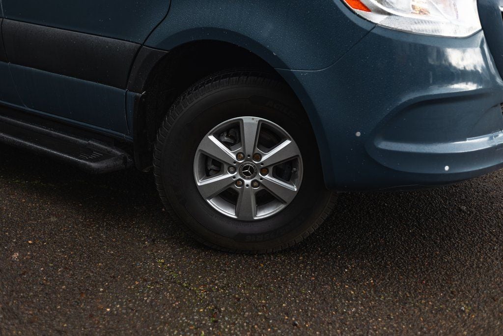 2019 Mercedes-Benz Sprinter 2500 High Roof I4