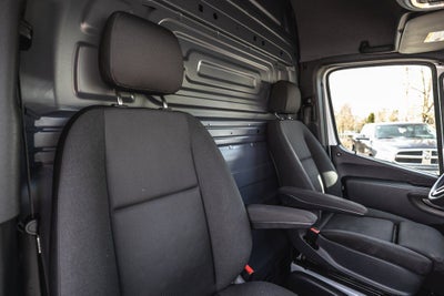 2019 Freightliner Sprinter 3500 High Roof V6