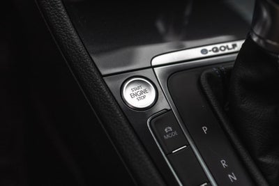 2019 Volkswagen e-Golf SE