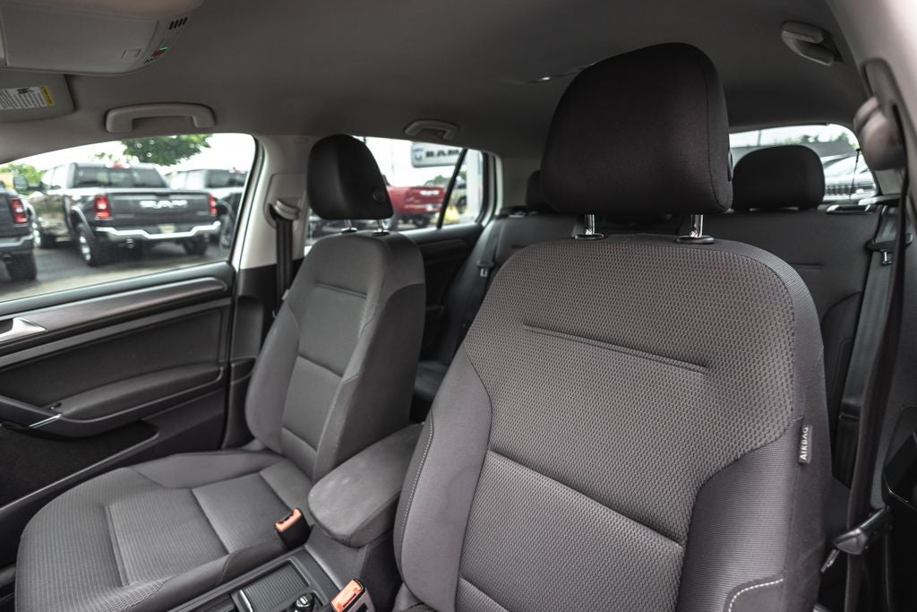 2019 Volkswagen e-Golf SE